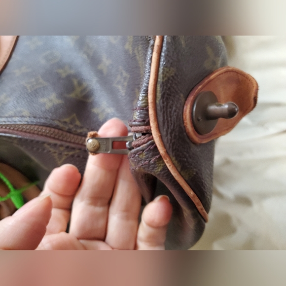 Authentic Louis Vuitton 55 cm carryall - Picture 4 of 7